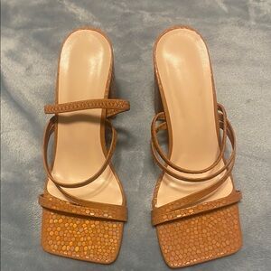 Elegant Tan Strappy Women's Sandals